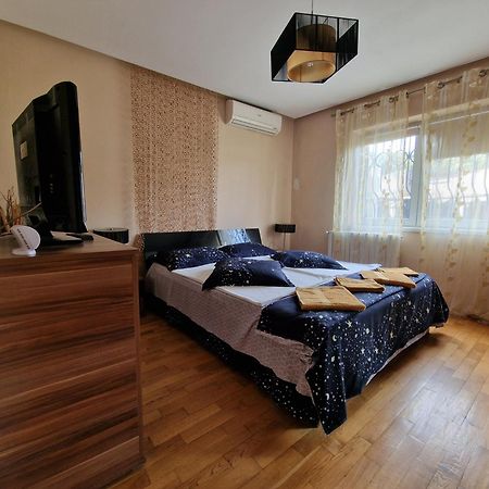 Apartment Central คอนสตันซา ภายนอก รูปภาพ